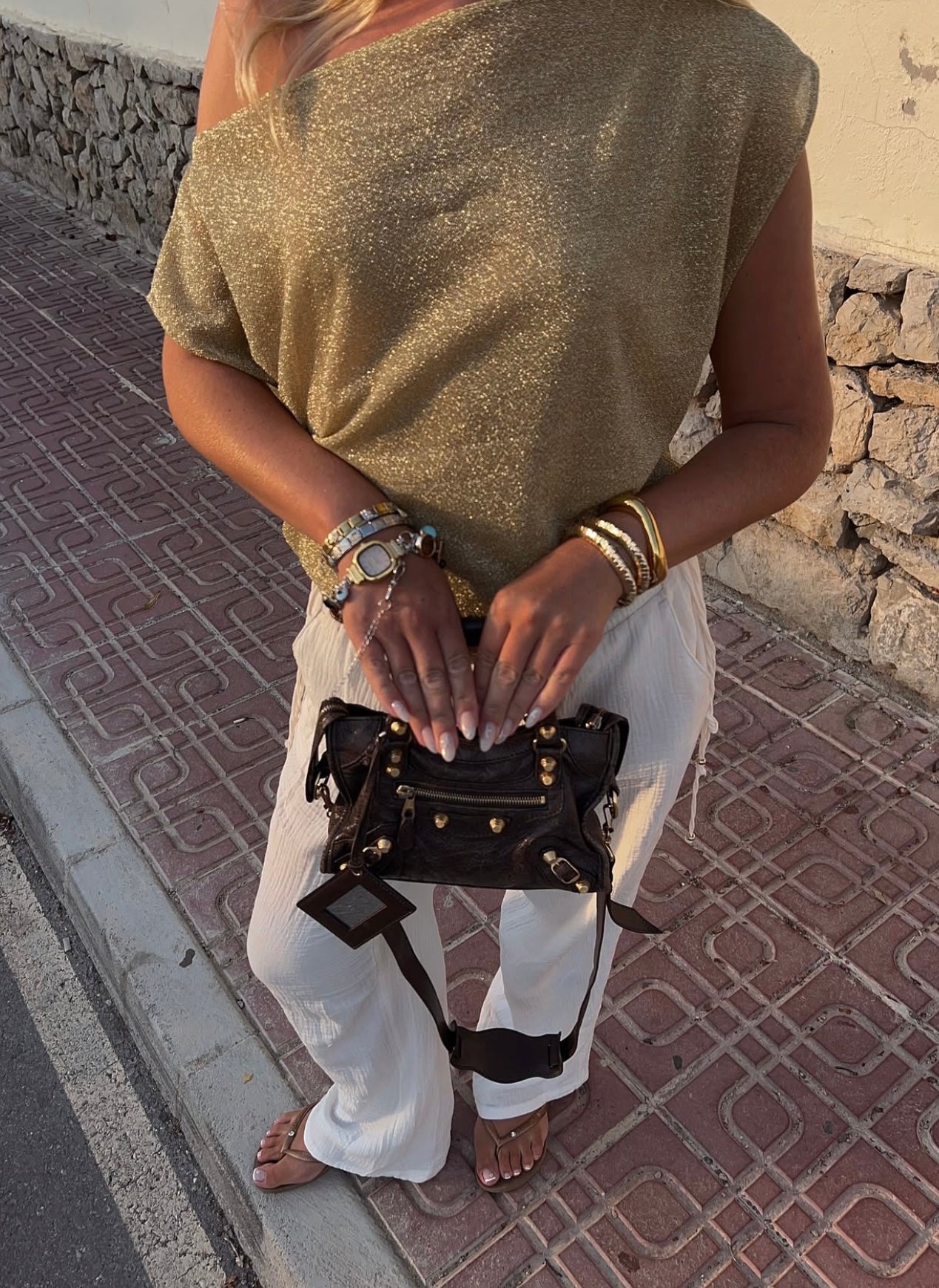 the SUNLIGHT top