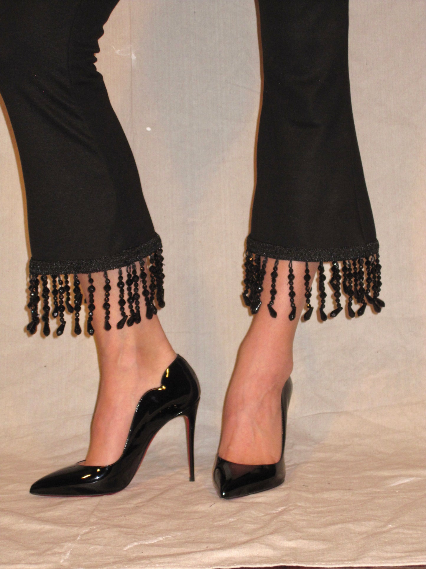 the BLACK RAIN capri